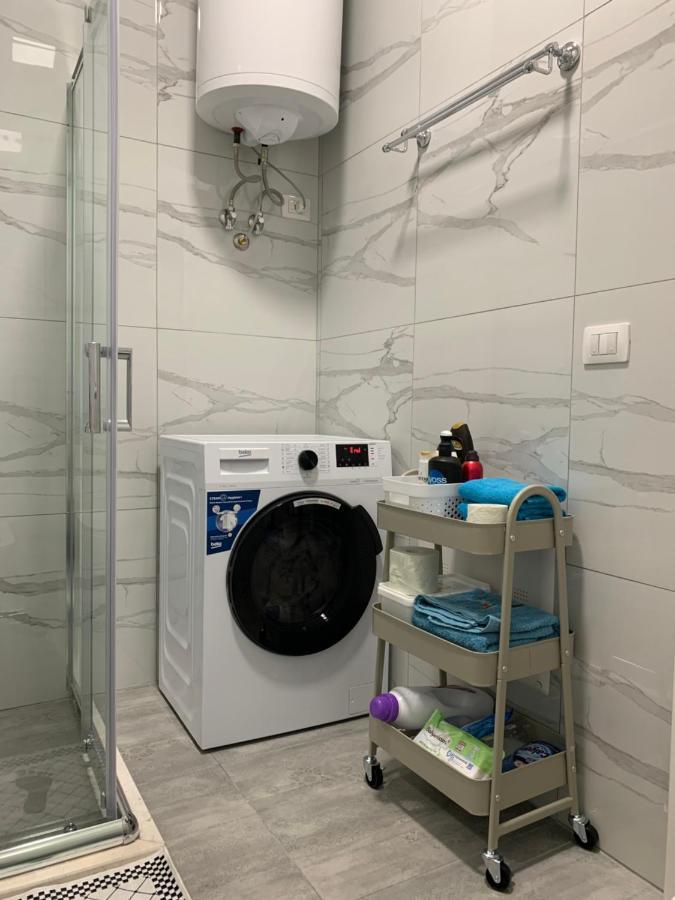 Lovely 1-Bedroom Condo In Tirana Wifi-Netflix-Ac Eksteriør billede